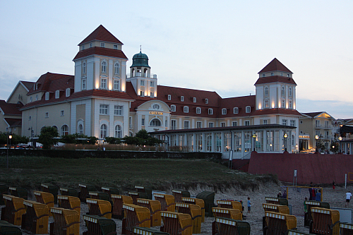 &copy; R.Thiel
Kurhaus Binz
06.08.2014 21:07:57
August 2014
Ostsee-Fotos